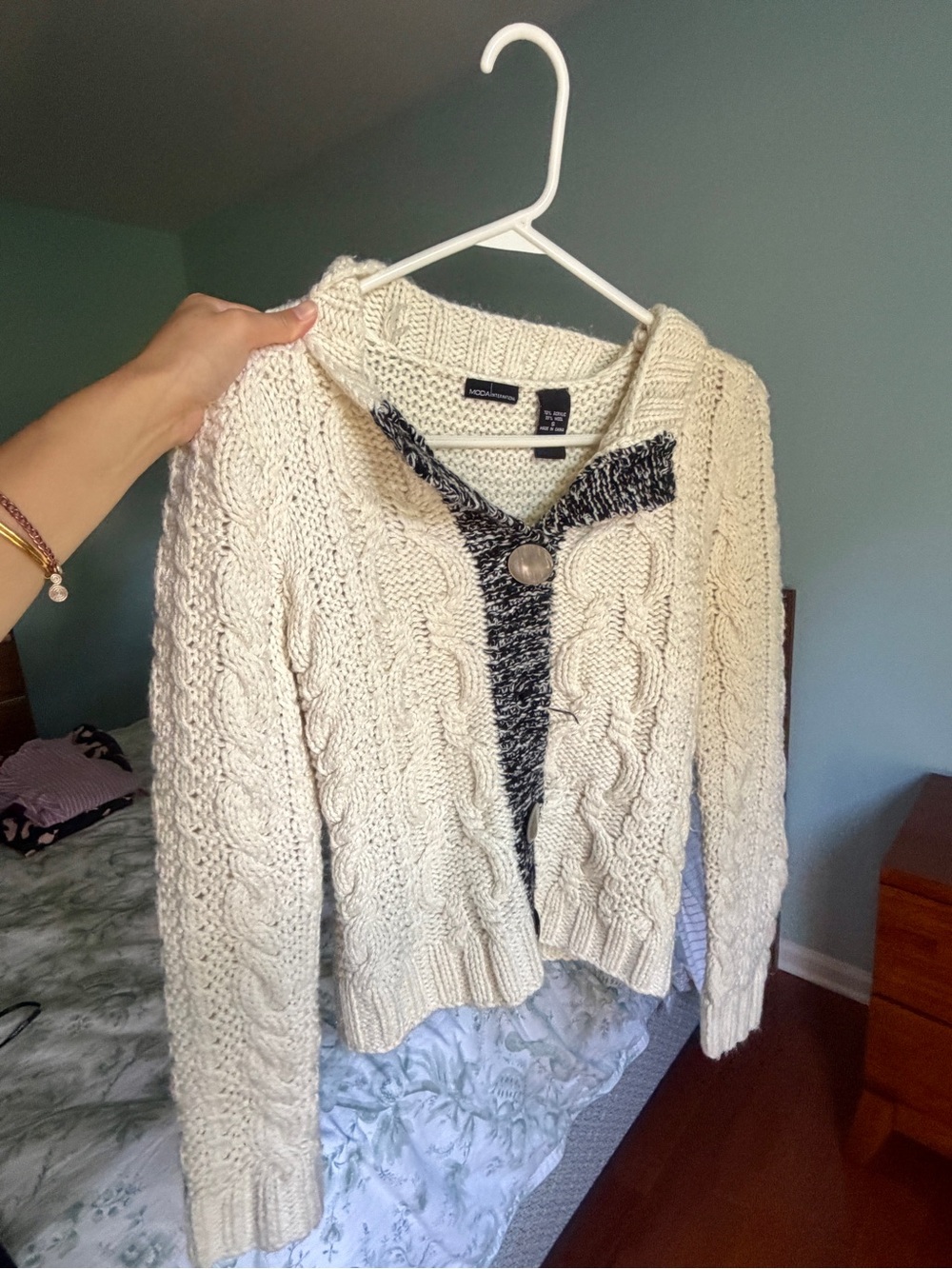Moda International Women’s Cream Knit Button Up Vintage Sweater